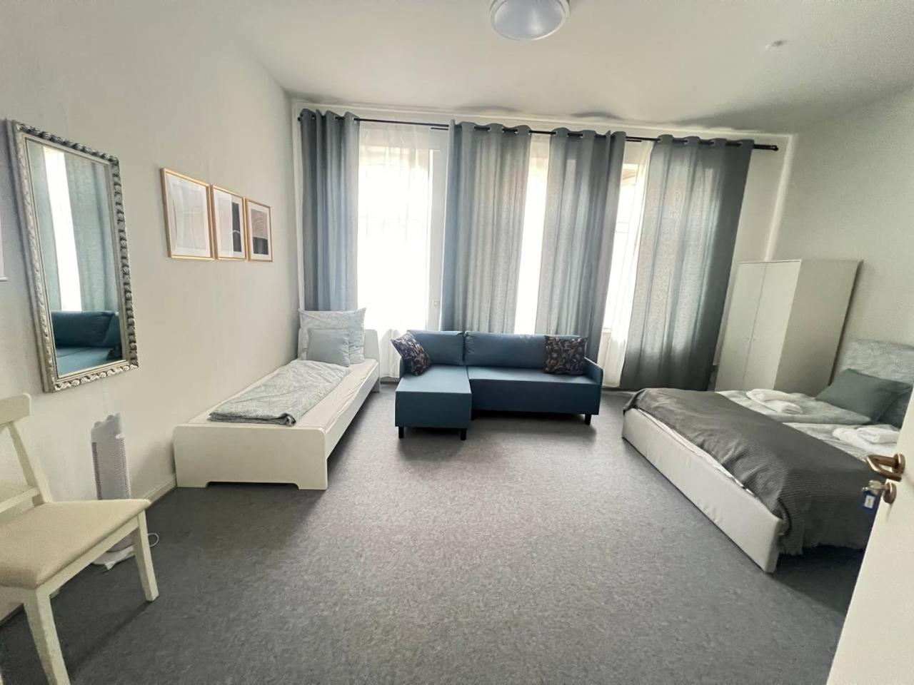 Koblenz Corner Rooms Екстер'єр фото